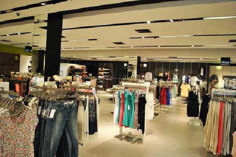  卫辉商场里的店面怎么装修？